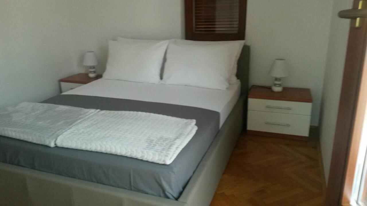 Apartmani Porat Malinska Exterior foto