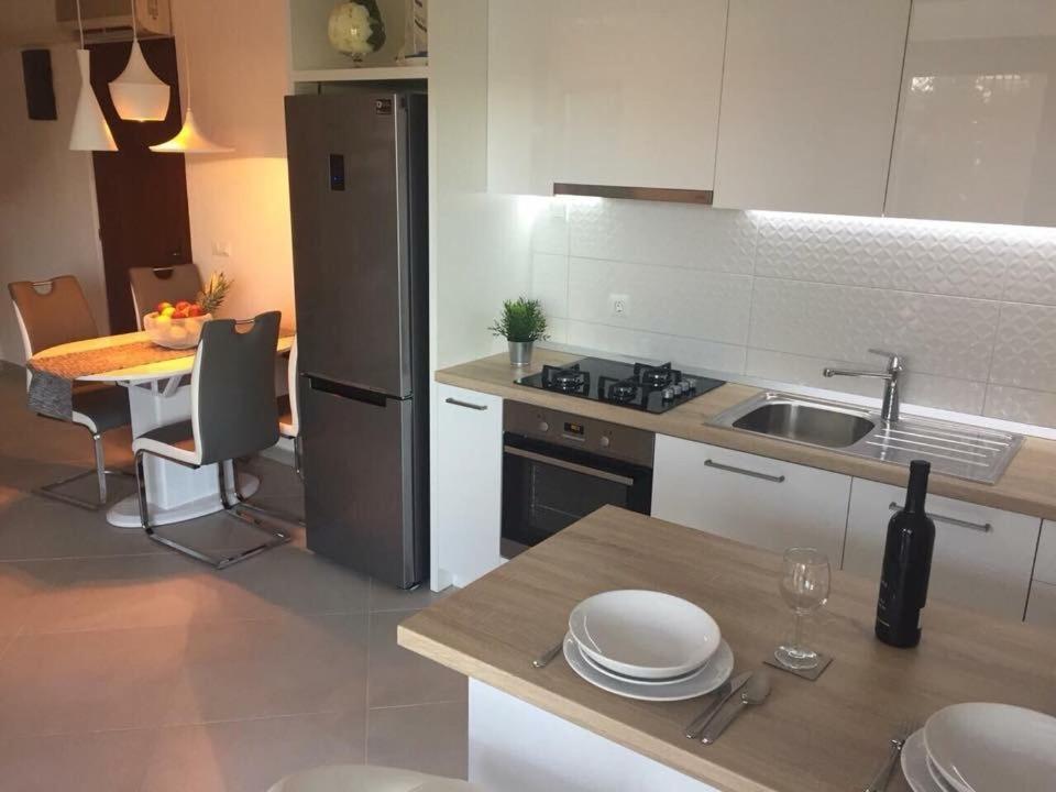 Apartmani Porat Malinska Exterior foto